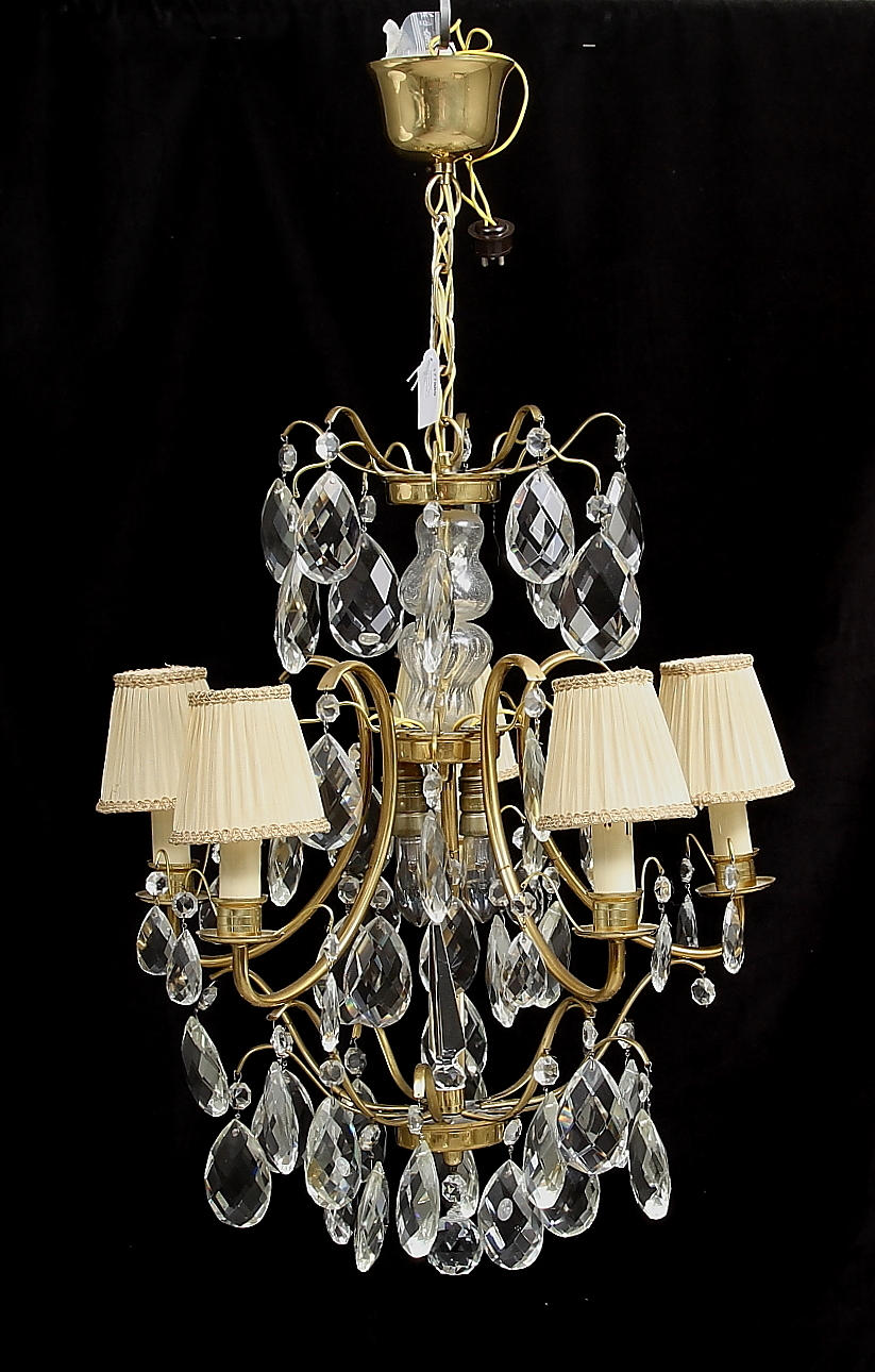 TAKKRONA, rokokostil, 1900-tal, total höjd ca. 82 cm.