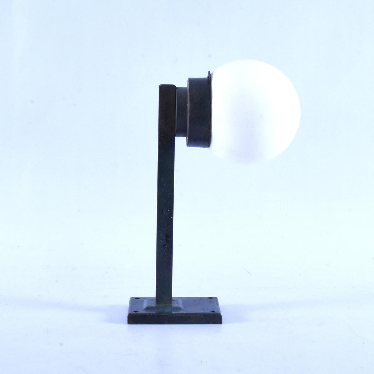 UTEBELYSNING, funkis, 1930-tal.