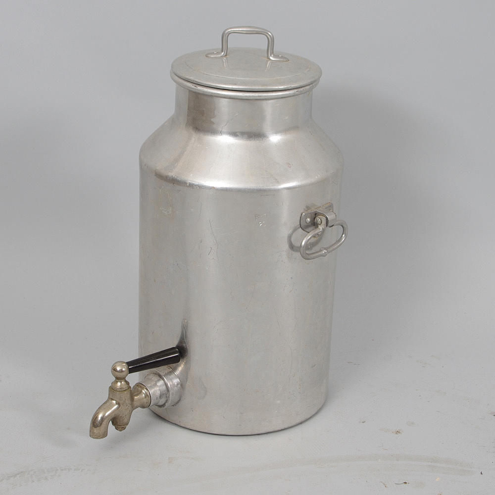 KÄRL MED TAPPKRAN, aluminium.