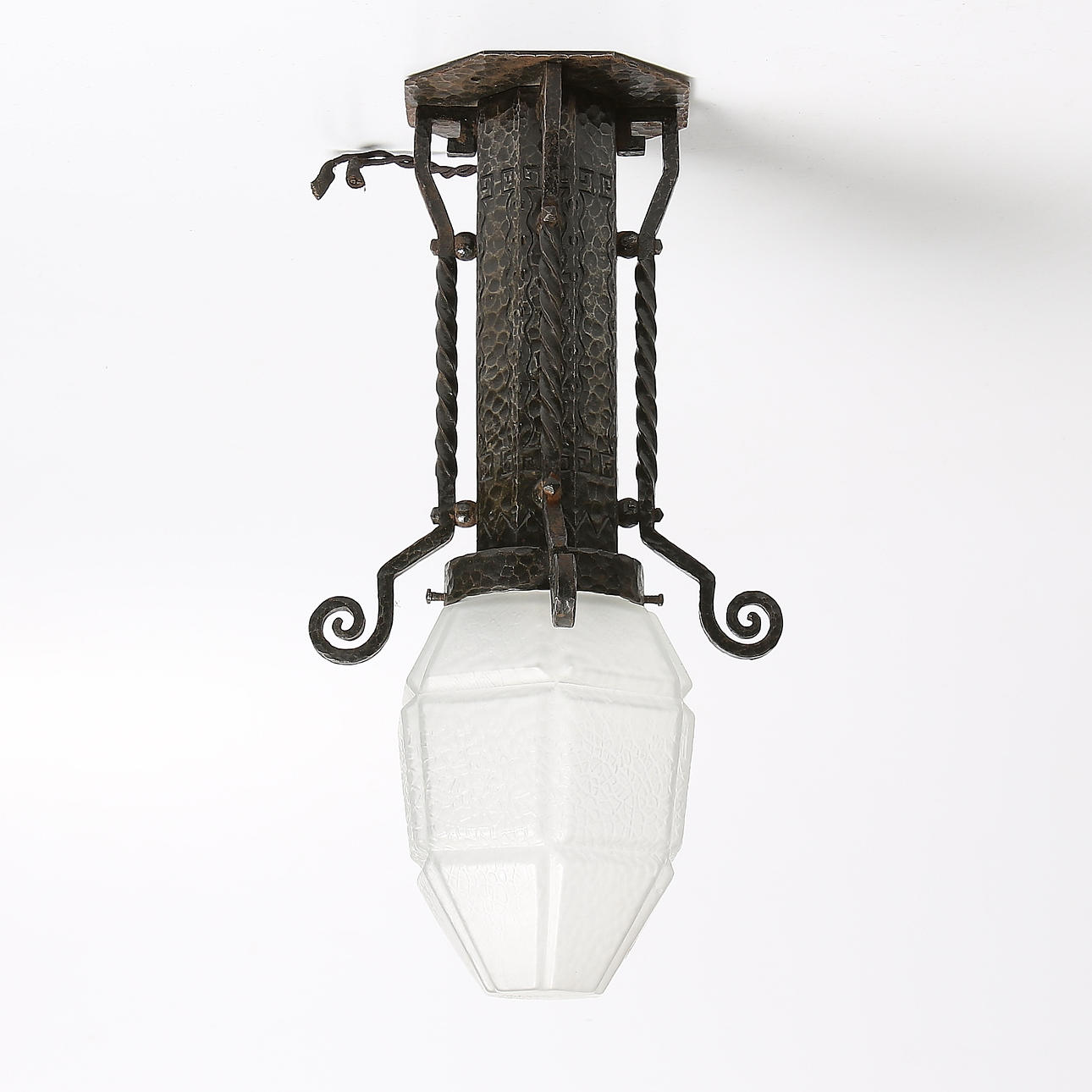 HALLAMPA, järn och glas, jugend, 1900-talets början.