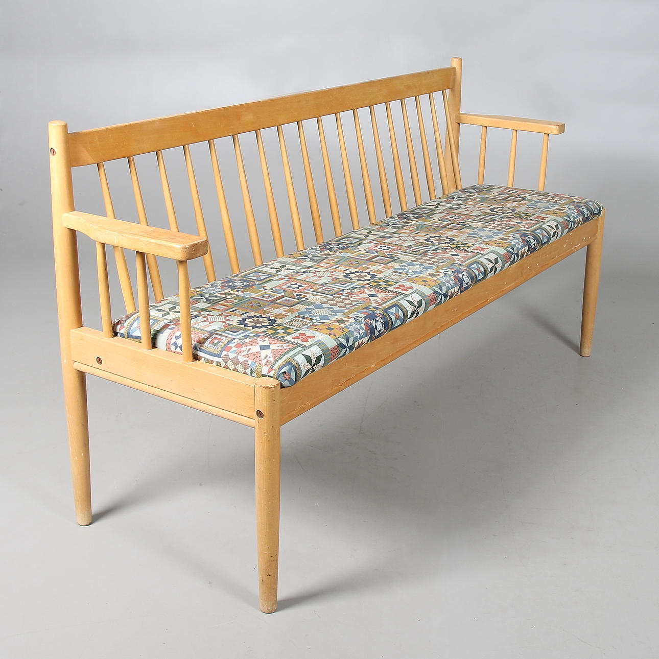 PINNSOFFA, Edsbyverken. 1900-talets andra hälft.