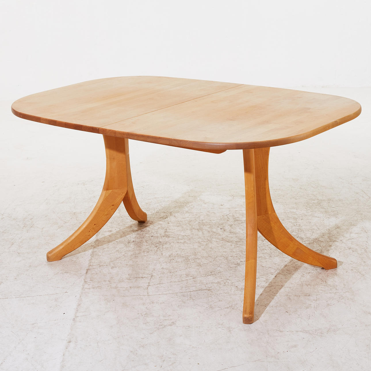 STOLAB, matbord, björk, undertill märkt.