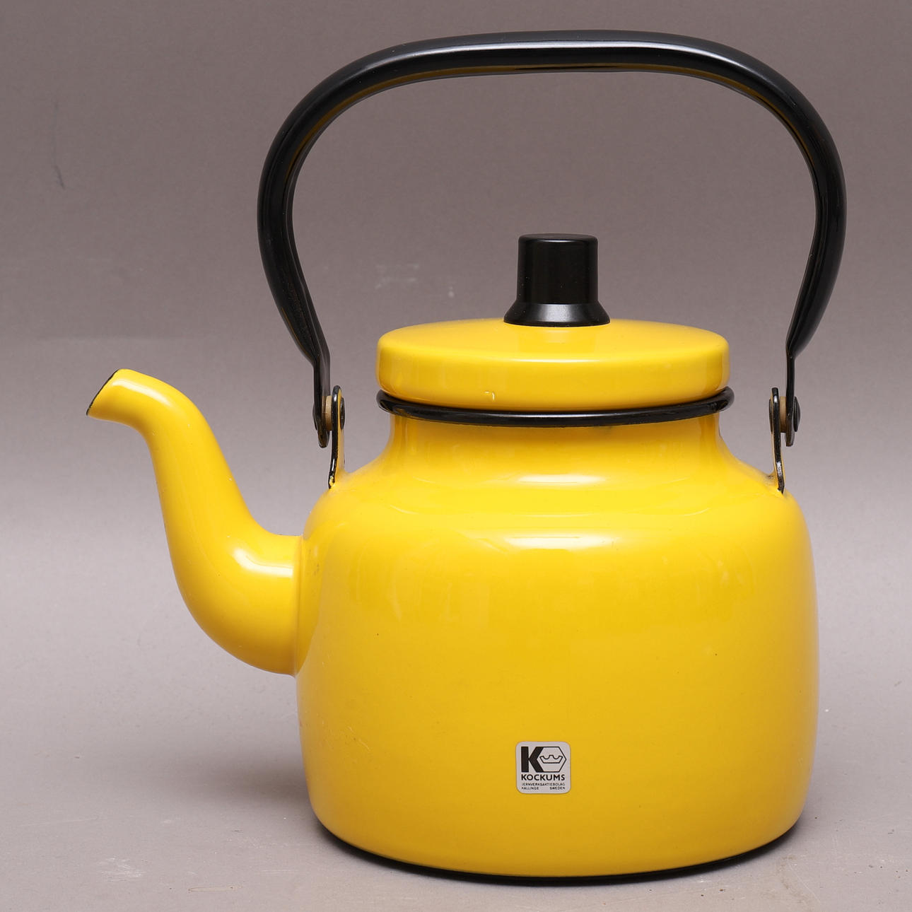 KANNA, emaljerad, "Kaffe-Petter", Sigurd Persson, Kockums.
