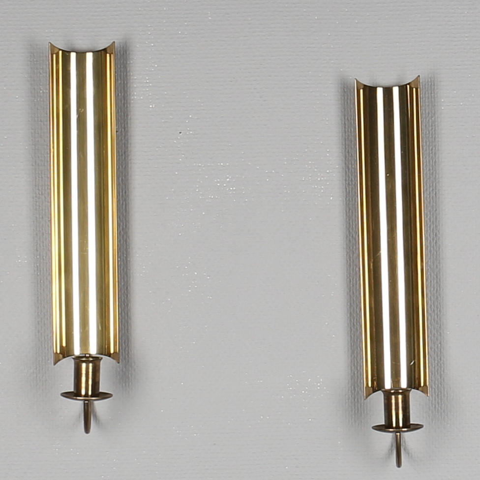 VÄGGLJUSSTAKE "Reflex". 2 st. Mässing. Skultuna. Design Pierre Forsell.