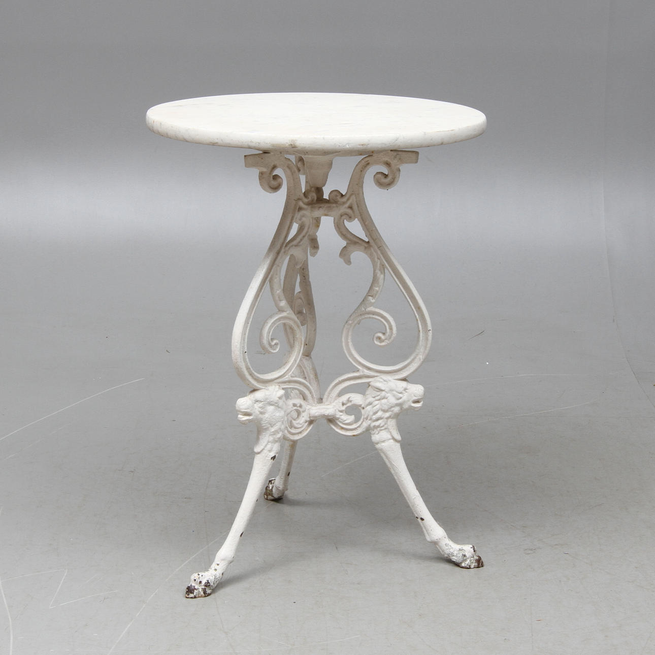 TRÄDGÅRDSBORD, 1900-talets första hälft.