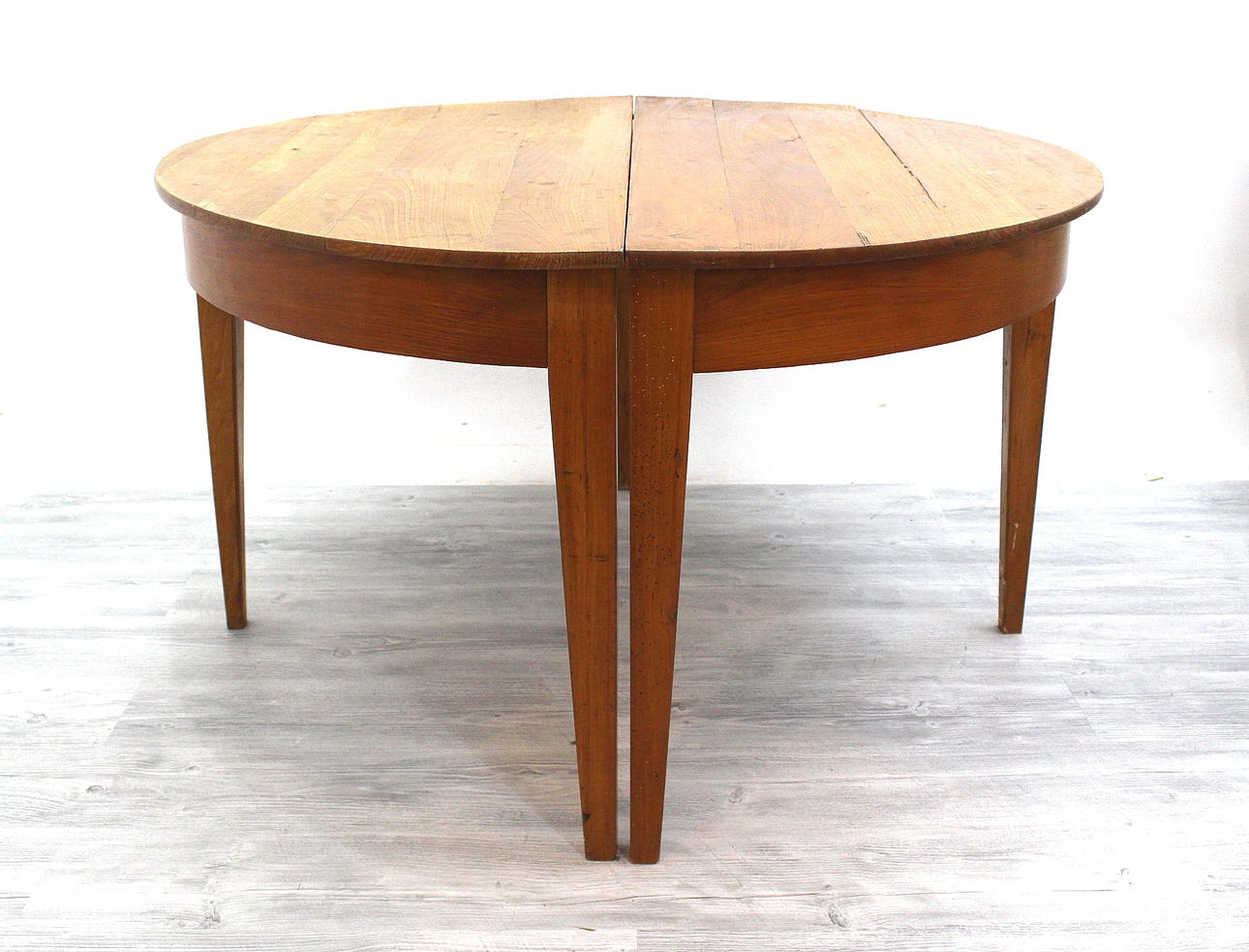 MÅNBORD 2 styck, tidigt 1900-tal.