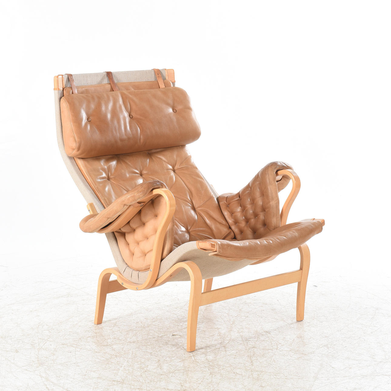 BRUNO MATHSSON. nojatuoli, "Pernilla", Dux.