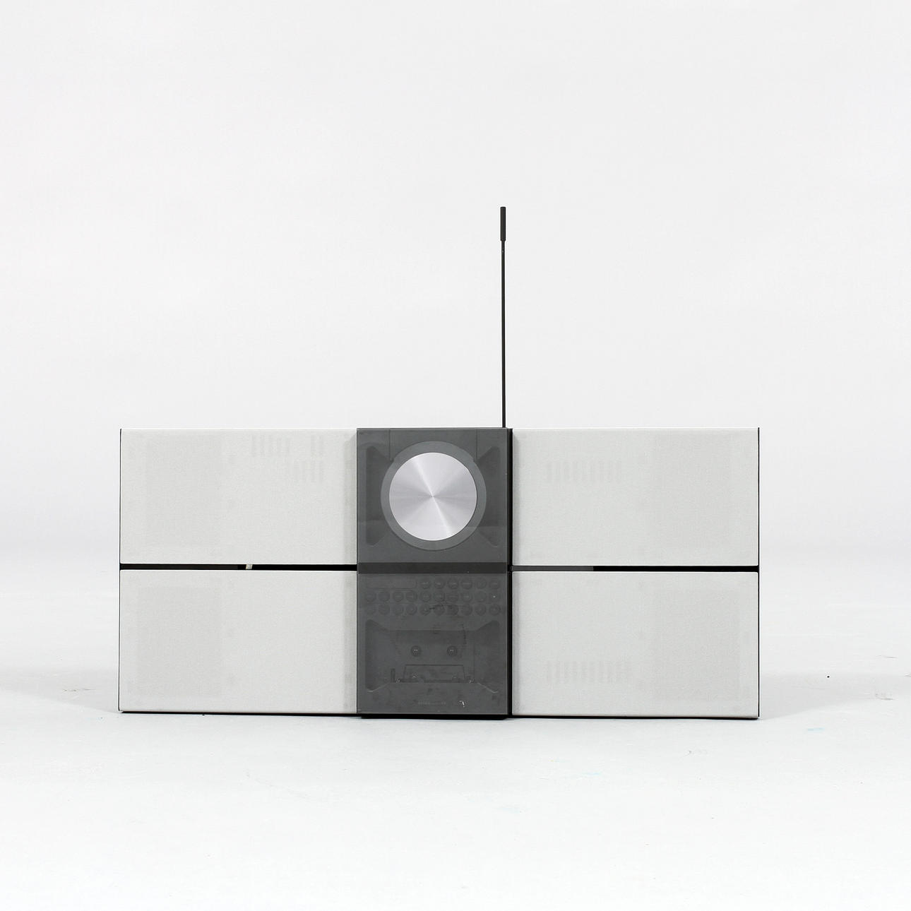 VÄGGSTEREO, Beosound Century; Bang & Olufsen.