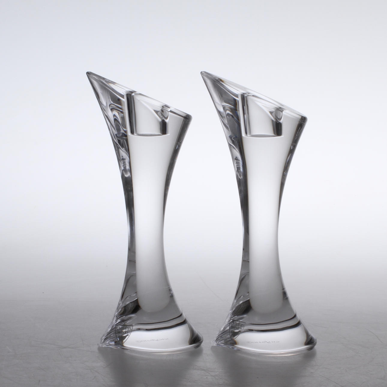 LJUSSTAKAR,1 par, glas, "Drop",Martti Rytkönen för Orrefors, 2000-tal.