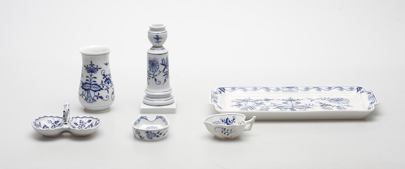 SERVISDELAR, porslin, 6 delar, "Lökmönstret", Meissen, Tyskland, 1900-tal.