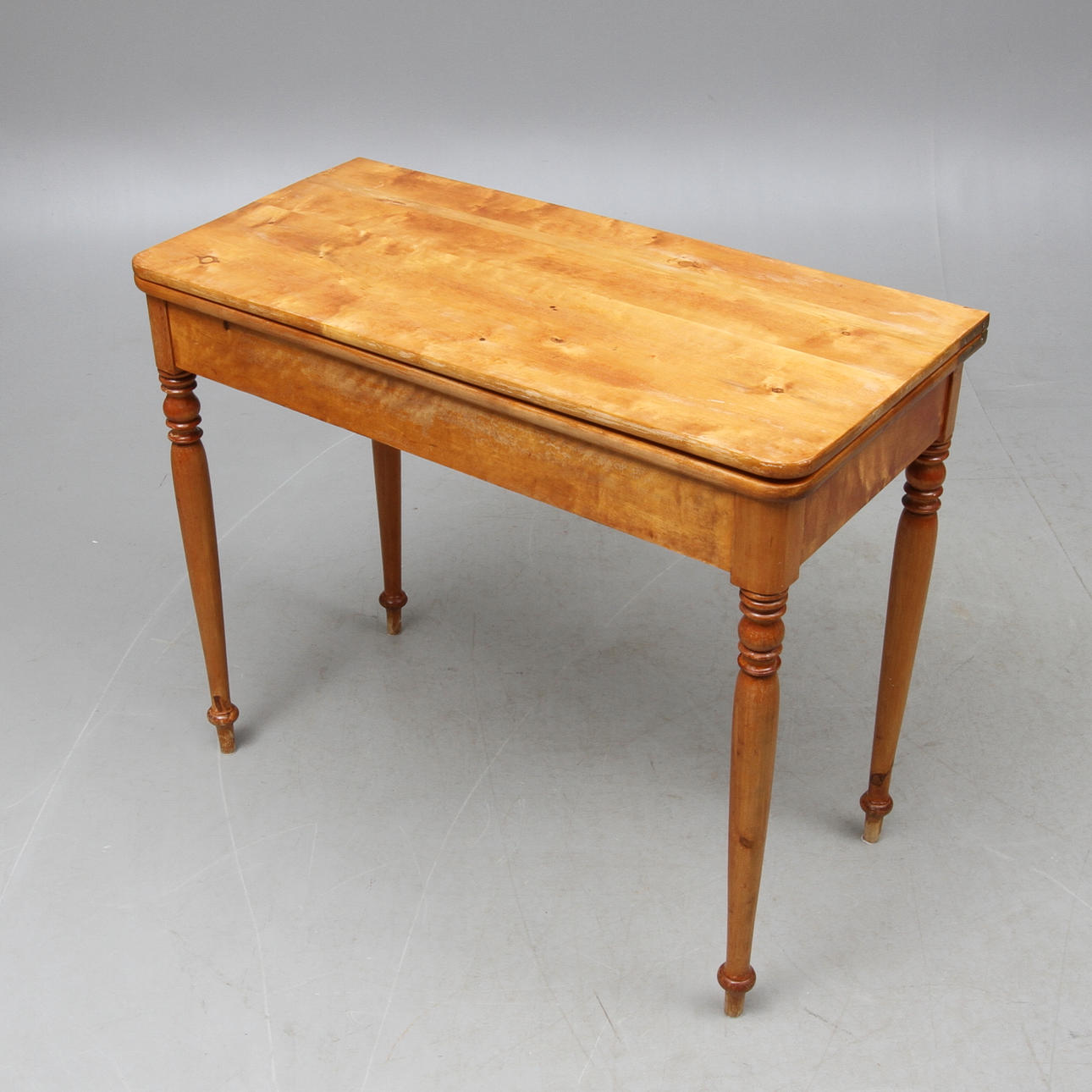 SPELBORD, björk, 1800-tal.