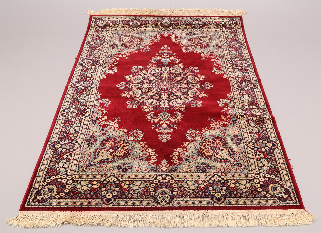 WILTONMATTA, 140x200 cm, röd botten.