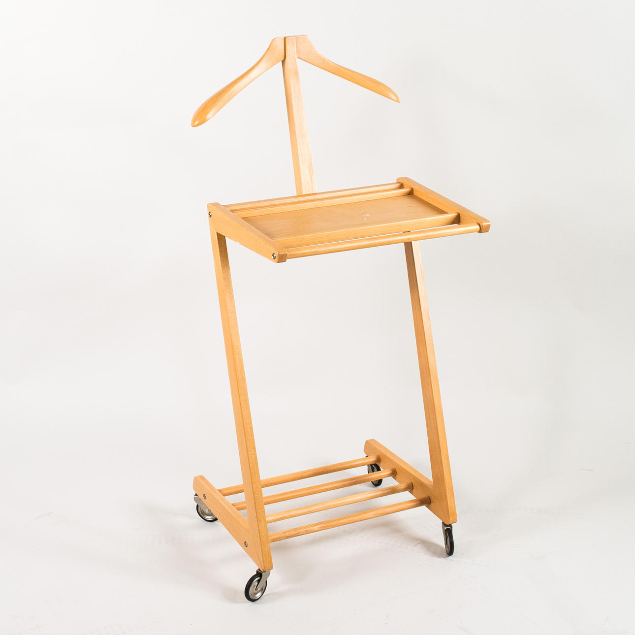 Opal Kleinmöbel suit stand / clothes valet.