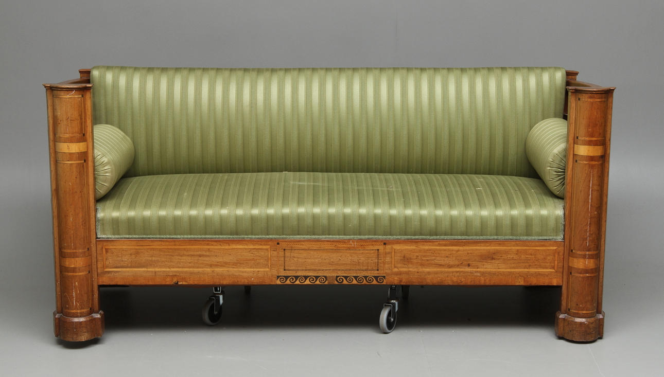 SOFFA, Karl Johan-stil, omkring 1900.