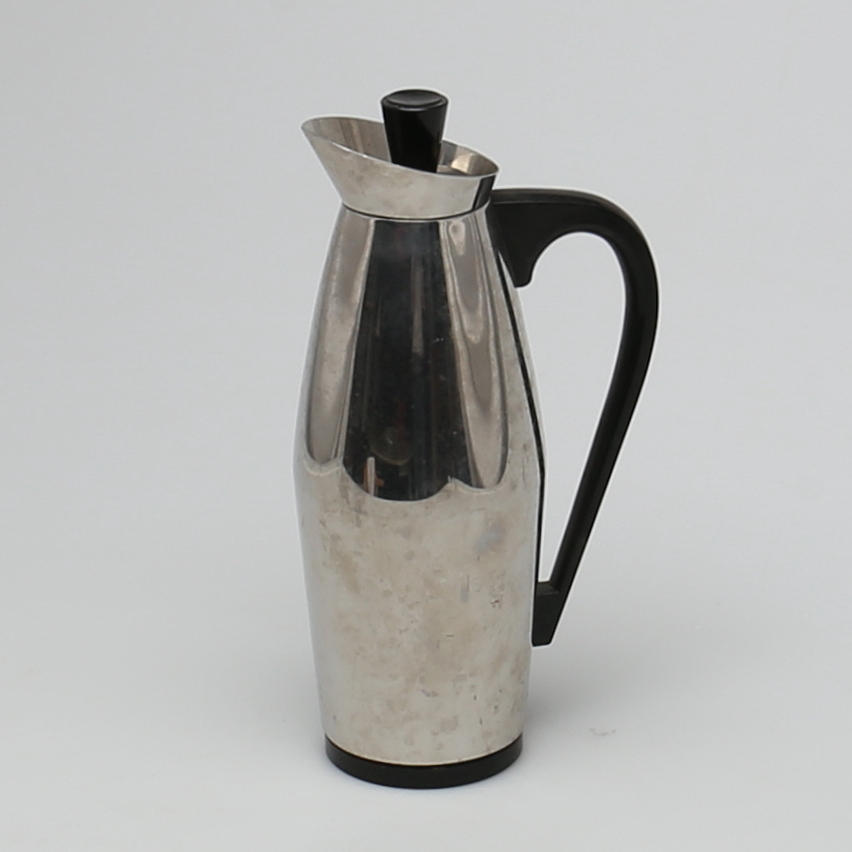 TERMOSKANNA i rostfritt stål. Sigvard Bernadotte för Nils Johan.