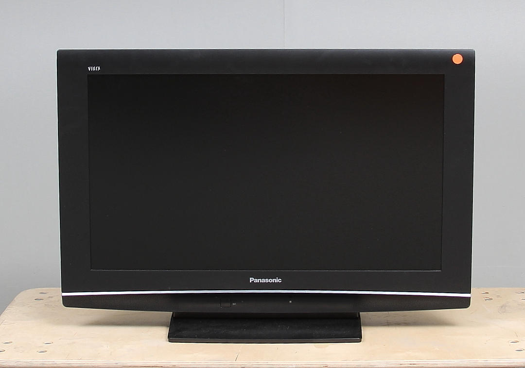 TV, "Viera", Panasonic, 32".