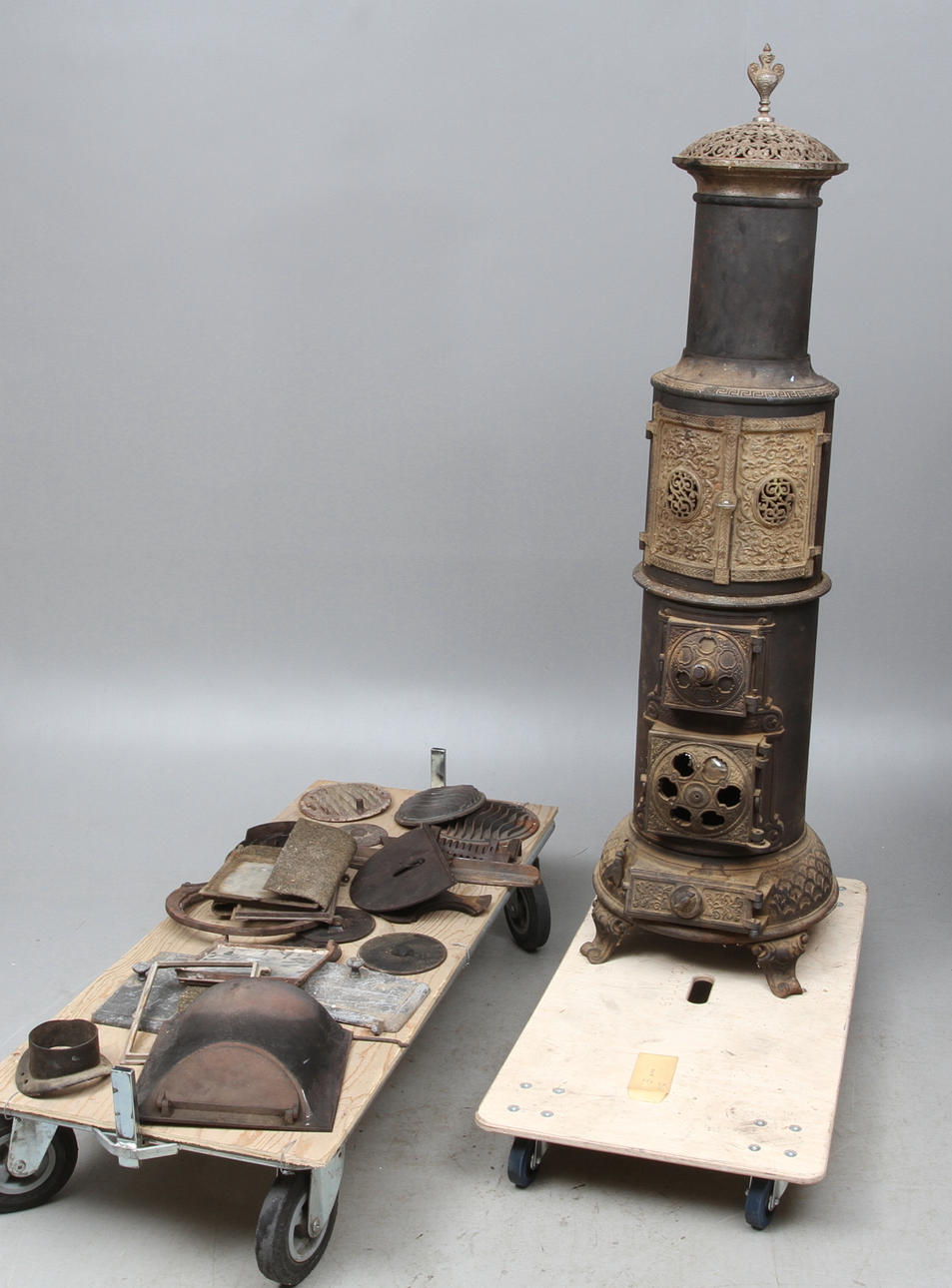 KAMIN, gjutjärn, enligt uppgift "Norrahammar No 25 A".