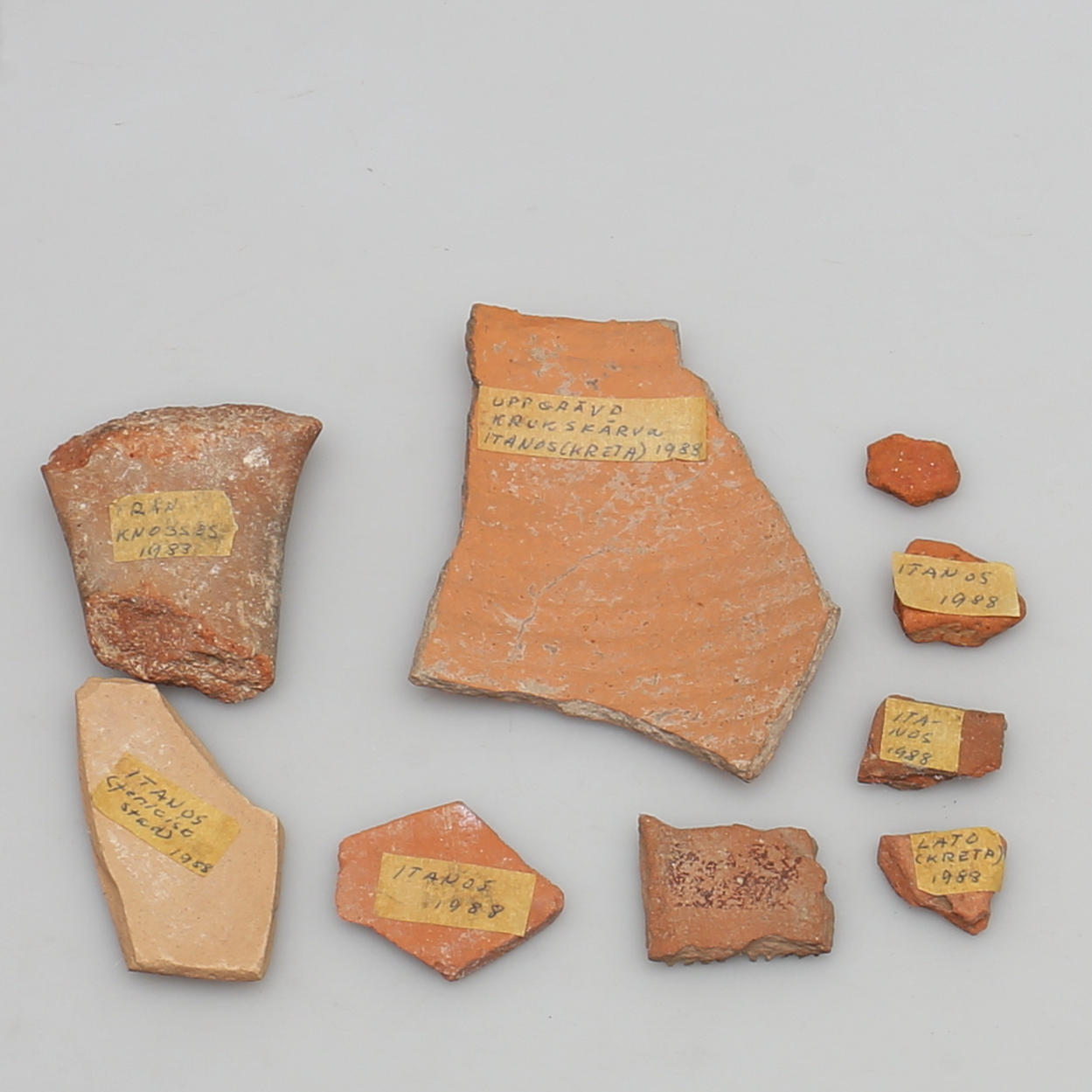 KRUKSKÄRVOR 9 st, från Itanos- och Knossosområdet, Kreta, ca 2000 f Kr.