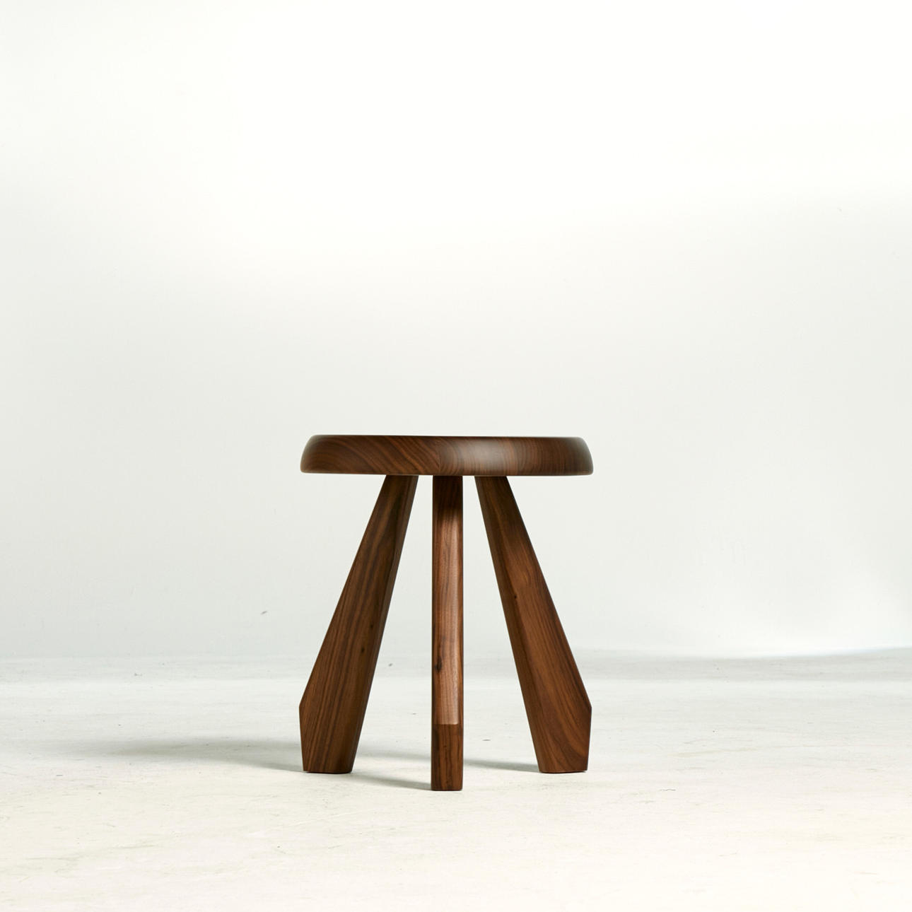 CHARLOTTE PERRIAND (1903 - 1999). 