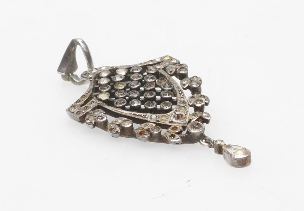 HÄNGE, silver, 1800/1900-tal.