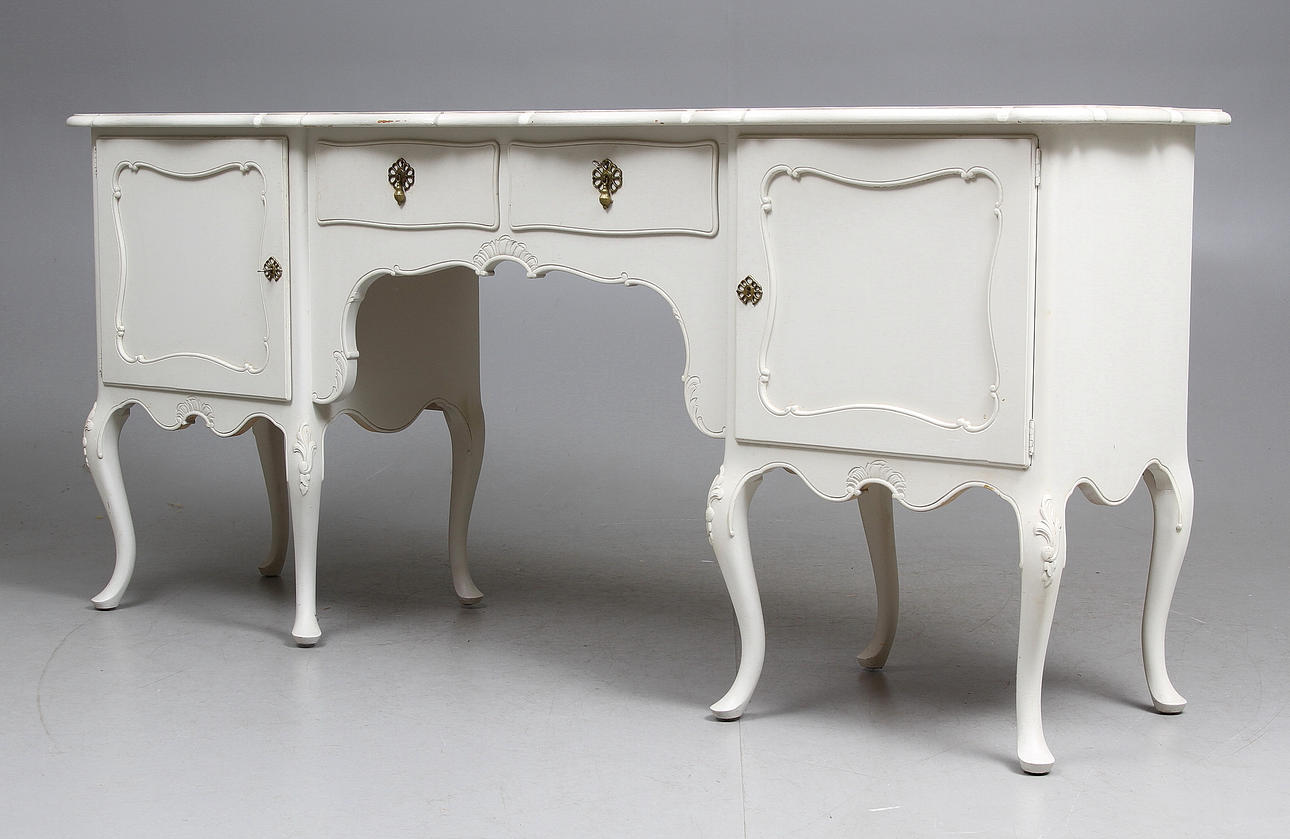 SIDEBOARD,1920-tal. Rokokostil, Lysberg & Hansen Köpenhamn.