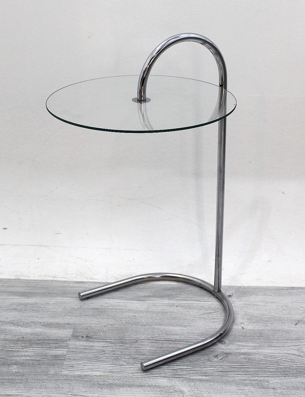 BORD av glas och metall, Eileen Gray stil.