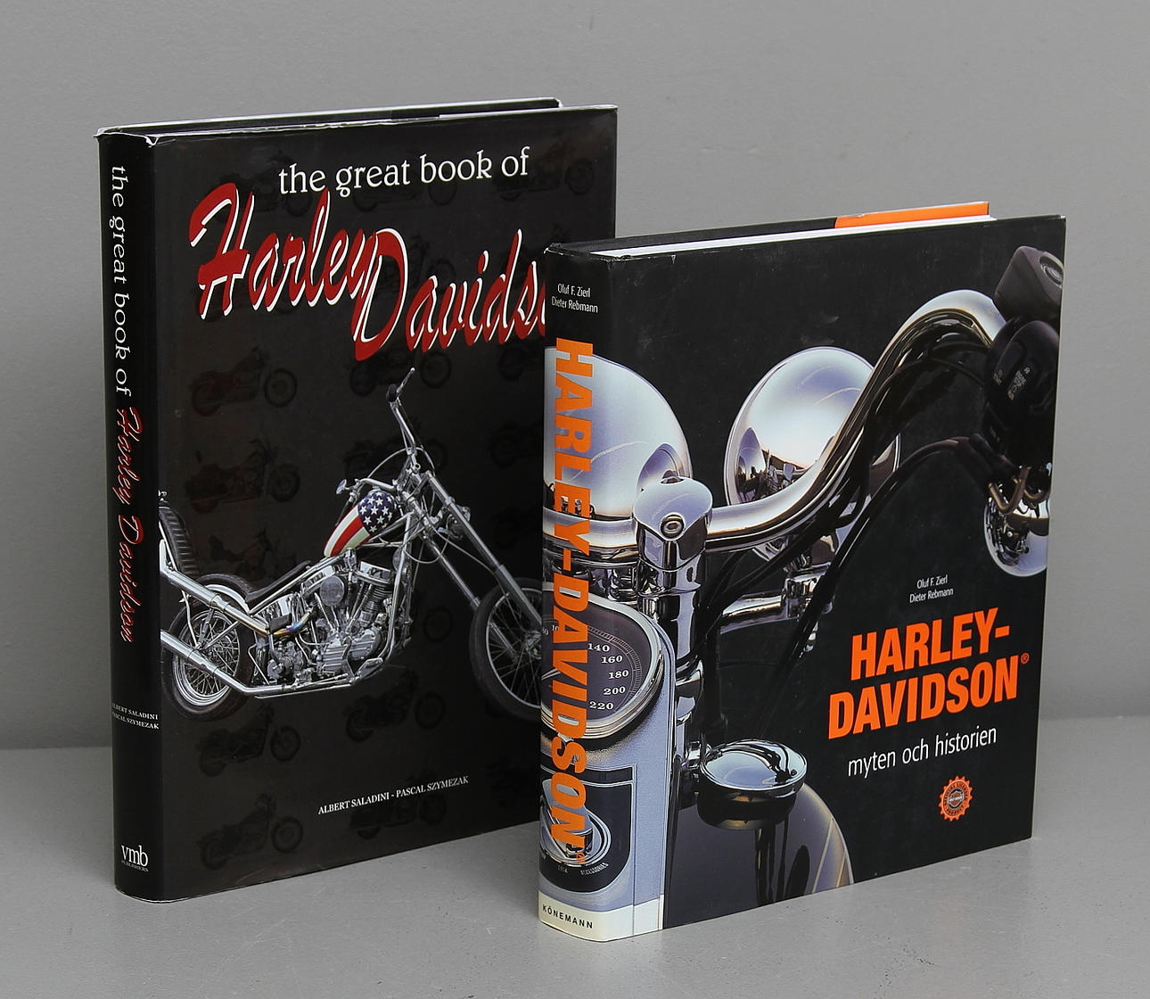 BÖCKER, 2 st, Harley-Davidson.