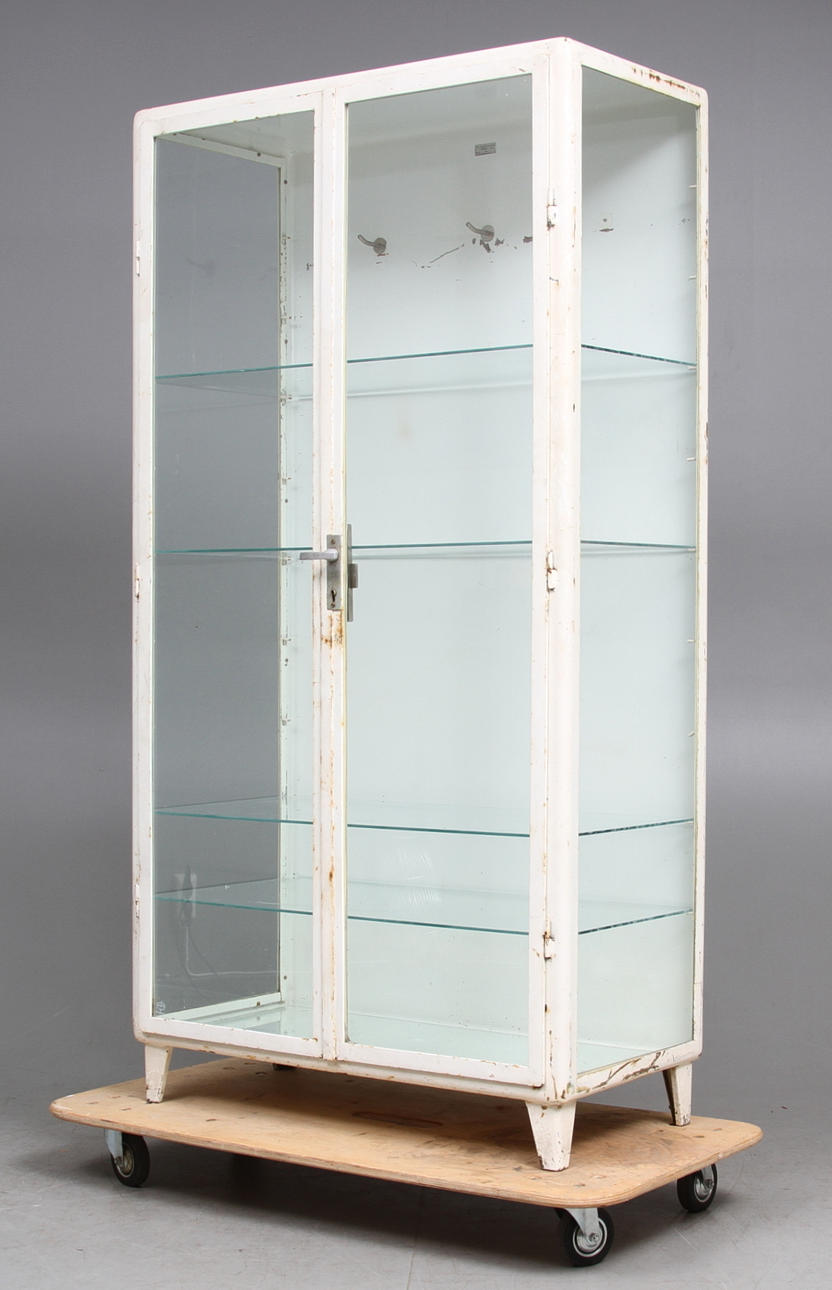 TANDLÄKARSKÅP, 1930-tal.