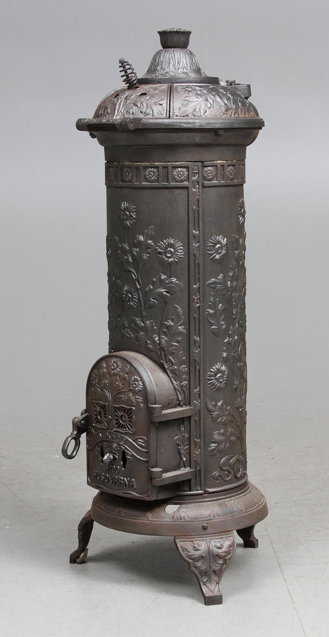 KAMIN. "Mikado", Husqvarna, no 80, tidigt 1900-tal.