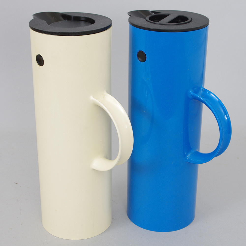 KAFFEKANNOR, 2 stycken, Stelton, design Erik Magnussen.