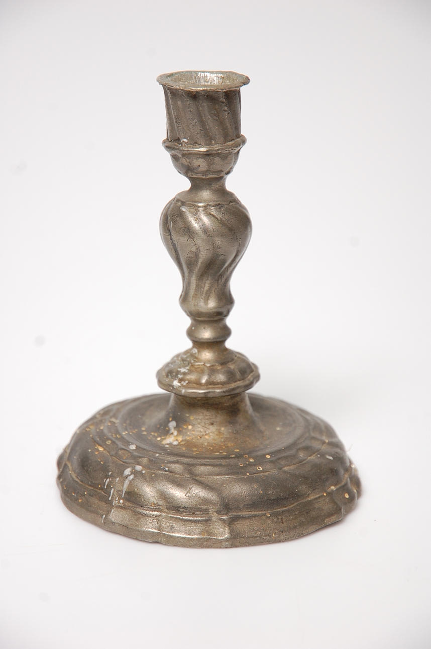 LJUSSTAKE, tenn, rokoko, 1700-tal.