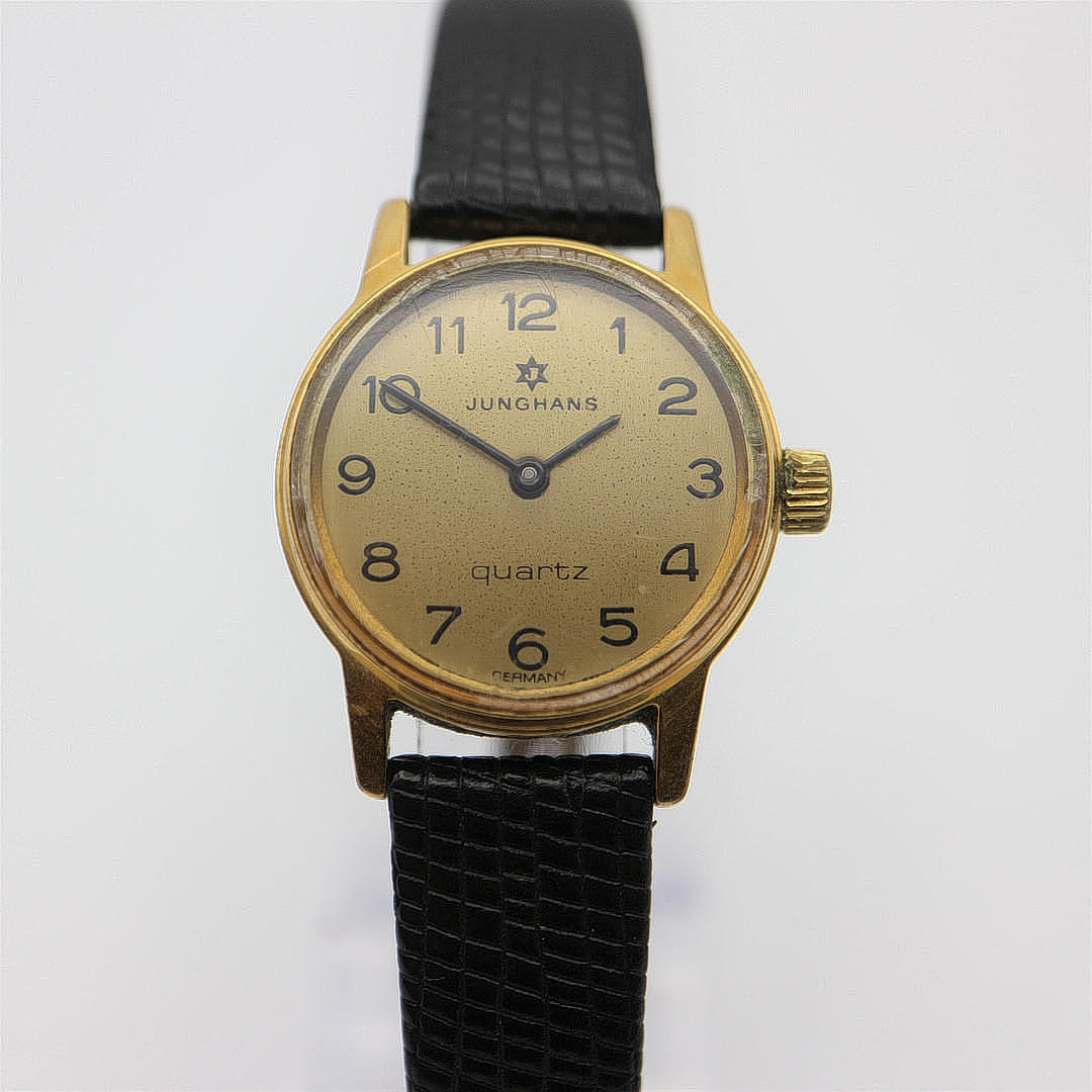 JUNGHANS ARMBANDUHR.