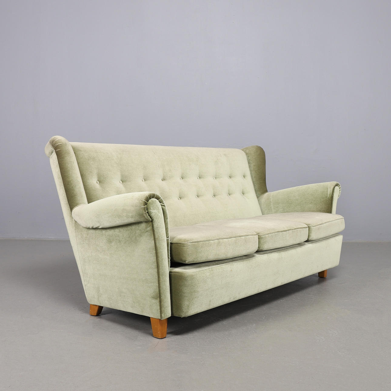 SOFFA, tresits, omkring 1900-talets mitt.