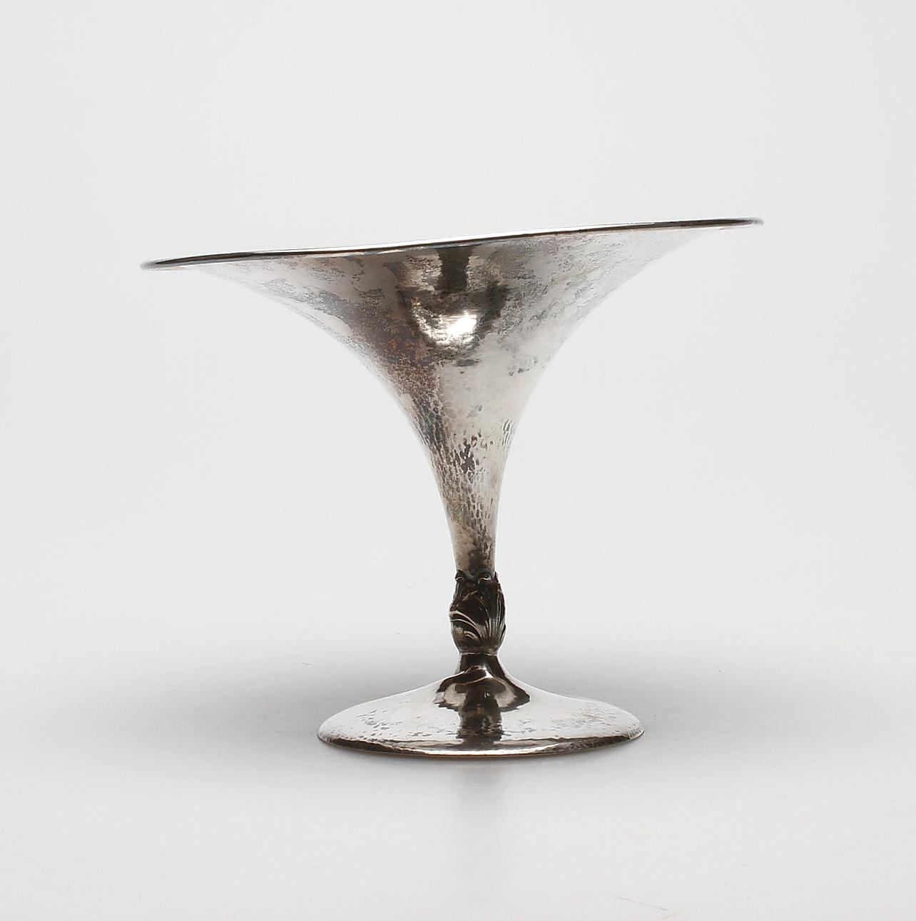 SKÅL, silver, AE Bohlin, Jönköping, 1920/30-tal, vikt ca. 225,9 gram.