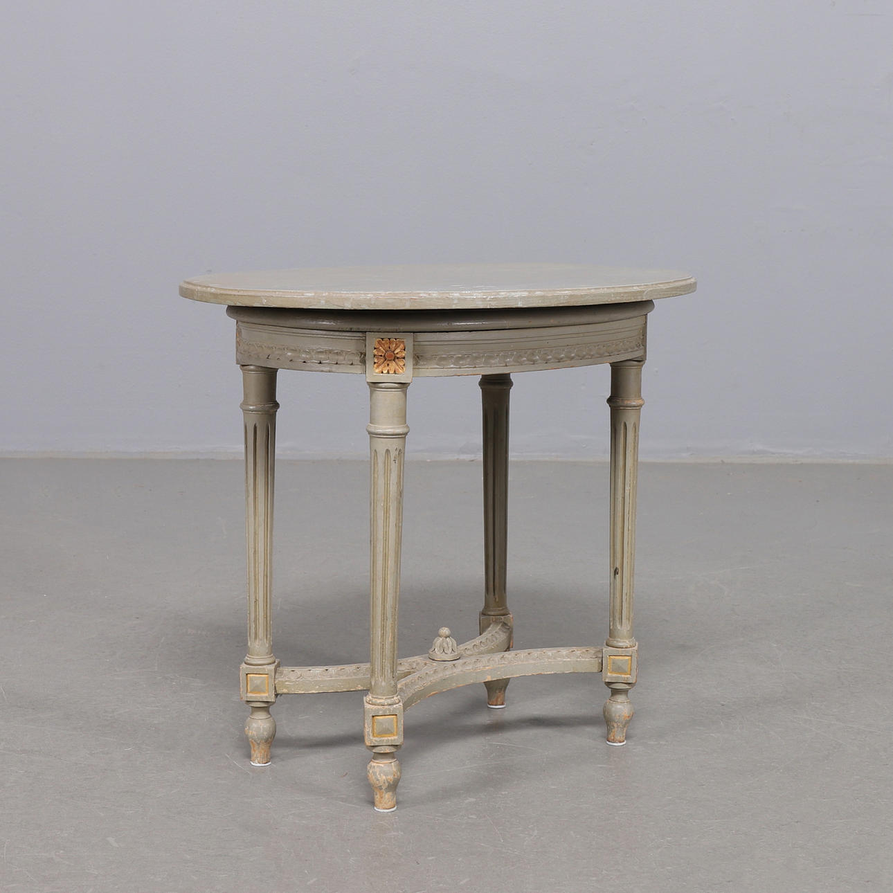 LITET BORD, gustaviansk stil.