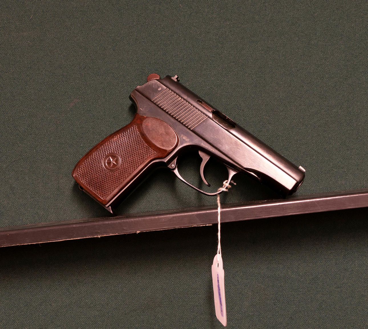 MAKAROV. Makarov cal. 9mm Mach #2055.