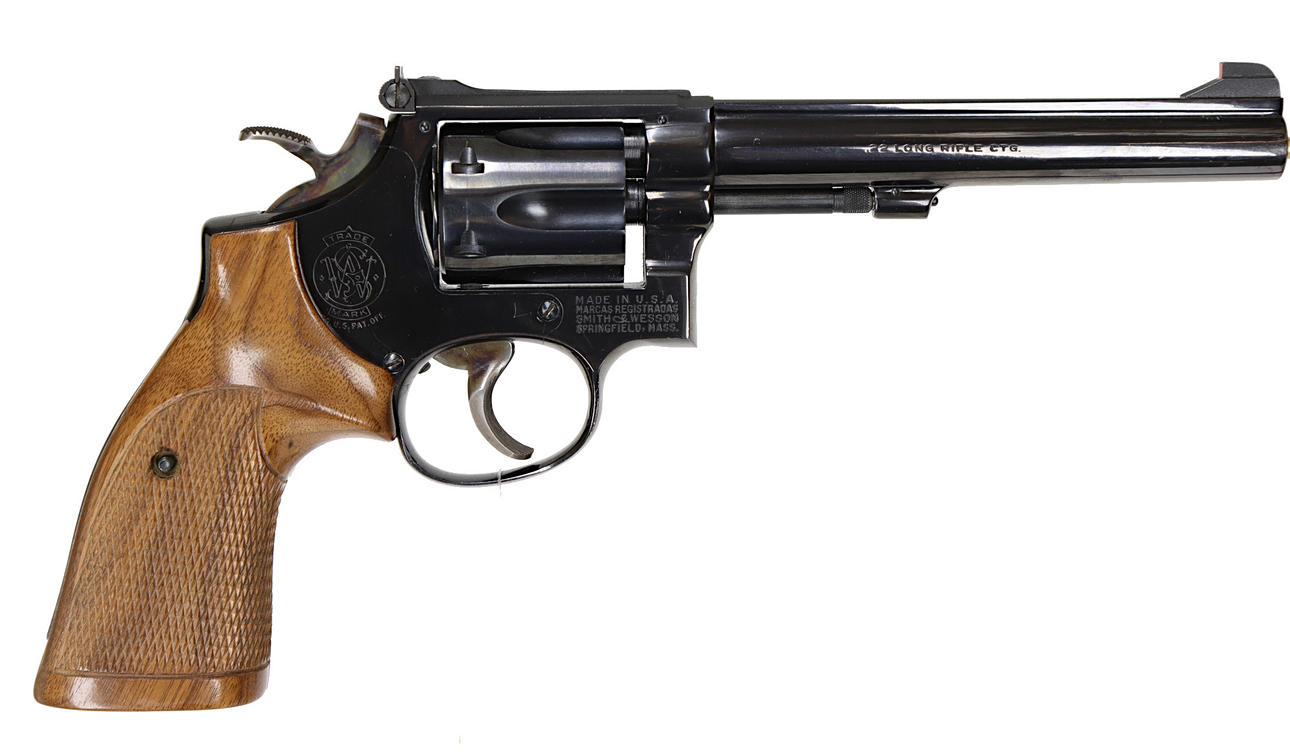 117. REVOLVER, Double Action, make Smith & Wesson, model 17-2, caliber .22LR, order no. K701725.