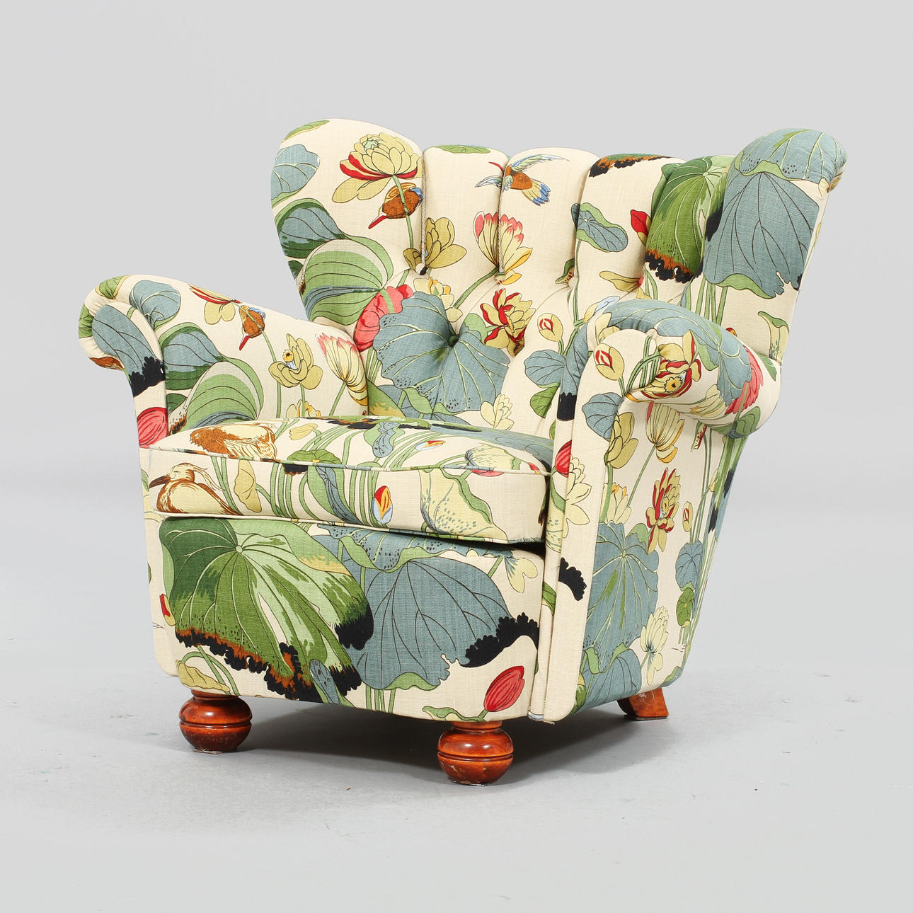 FÅTÖLJ, 1900-talets mitt, klädsel "Nympheus", Baker.