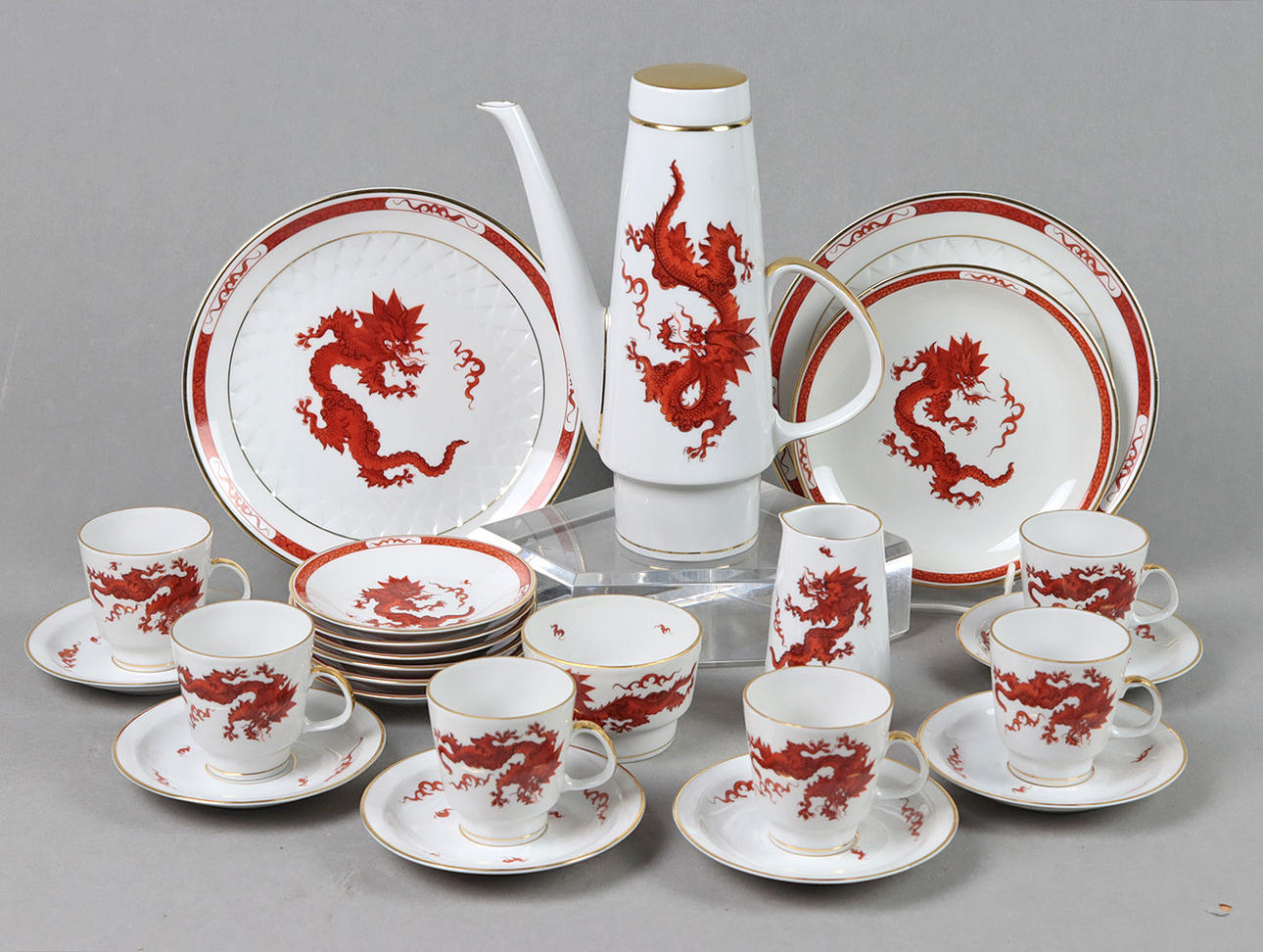 MOKKASERVICE, ROTER DRACHE, PGH Meissen.