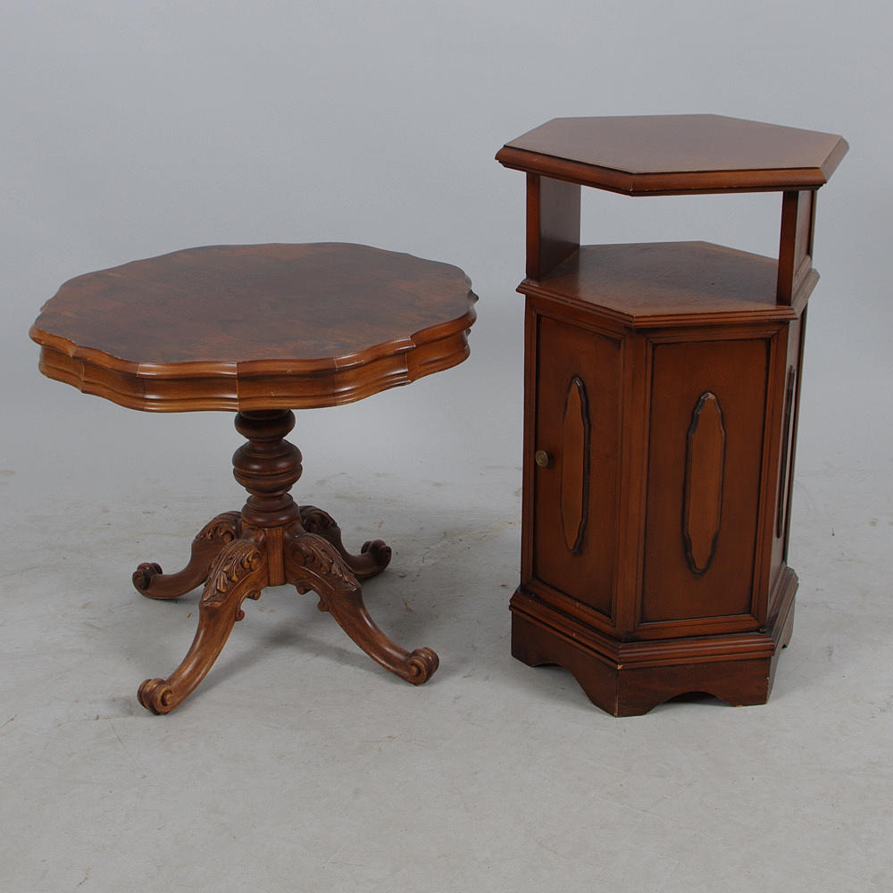 PELARBORD SAMT SKÅP MED HYLLA, mahogny.