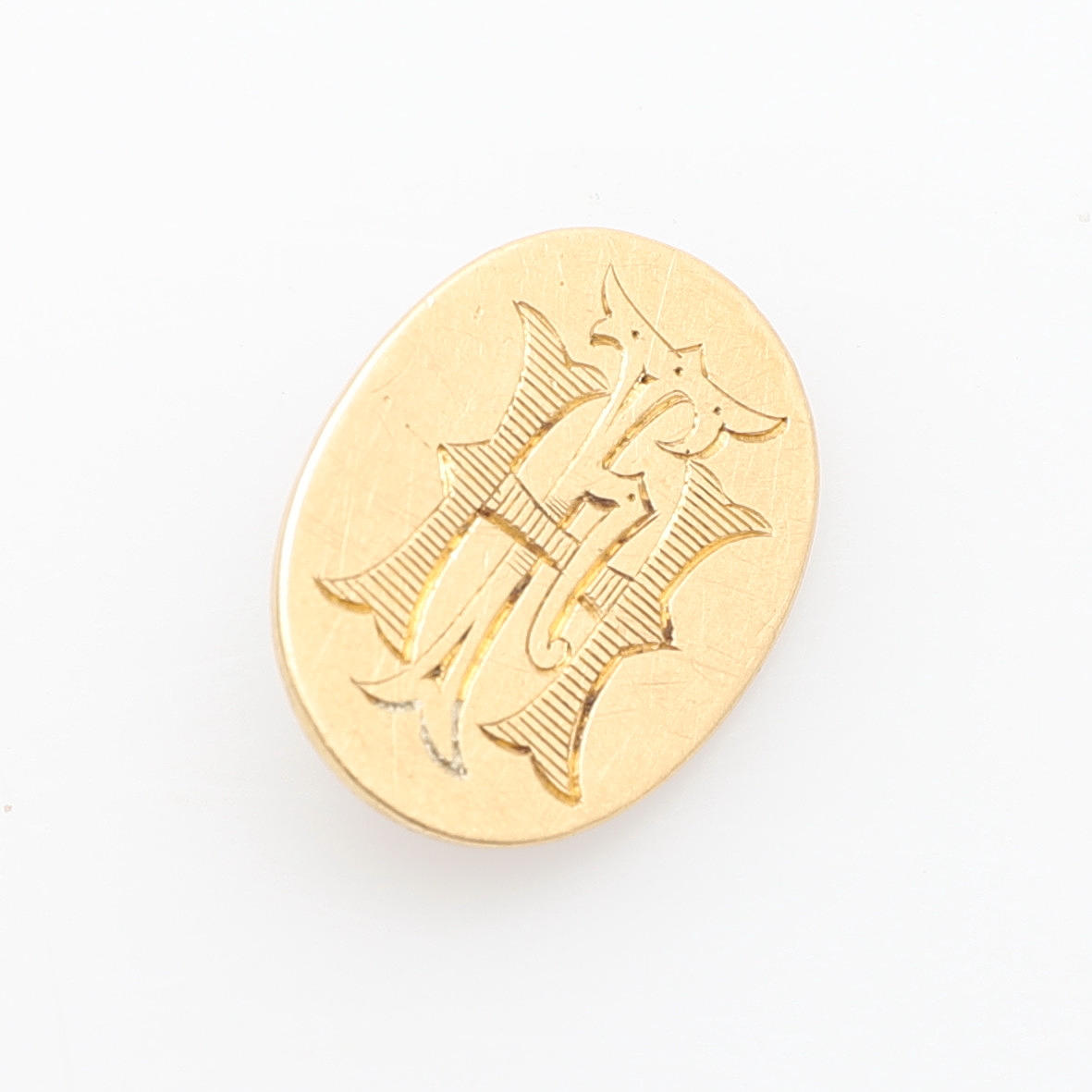 A SINGLE 18 CARAT GOLD CUFFLINK PANEL.