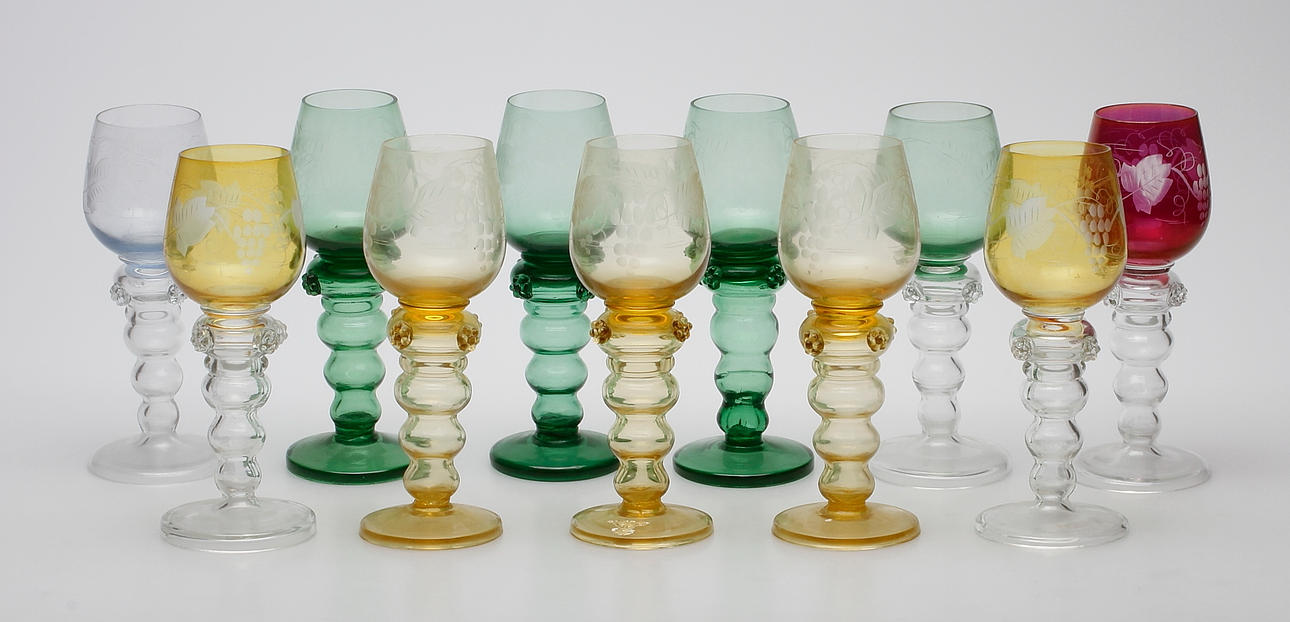 REMMARE, 11 st, snarlika, Bland annat Gullskruf, 1900-tal.