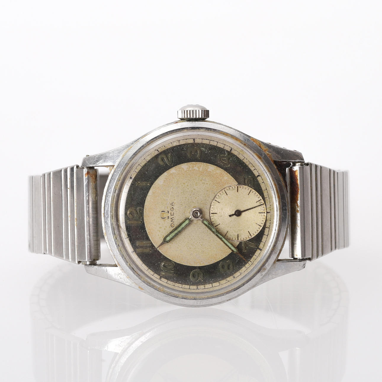 OMEGA SUVERÄN ARMBANDSUR 1940-TAL.