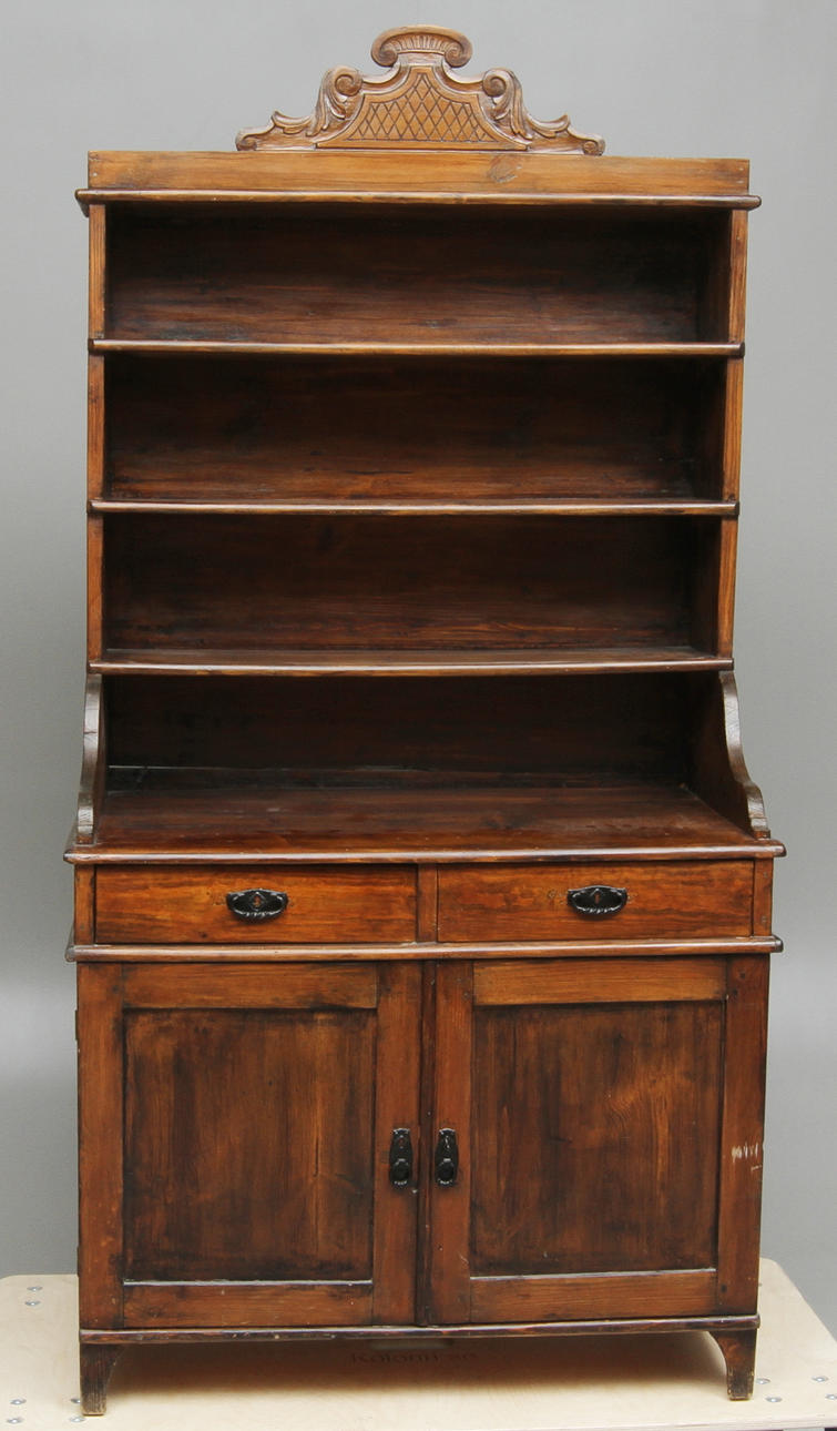 SKÅP MED HYLLPLAN, 1800-talets slut.