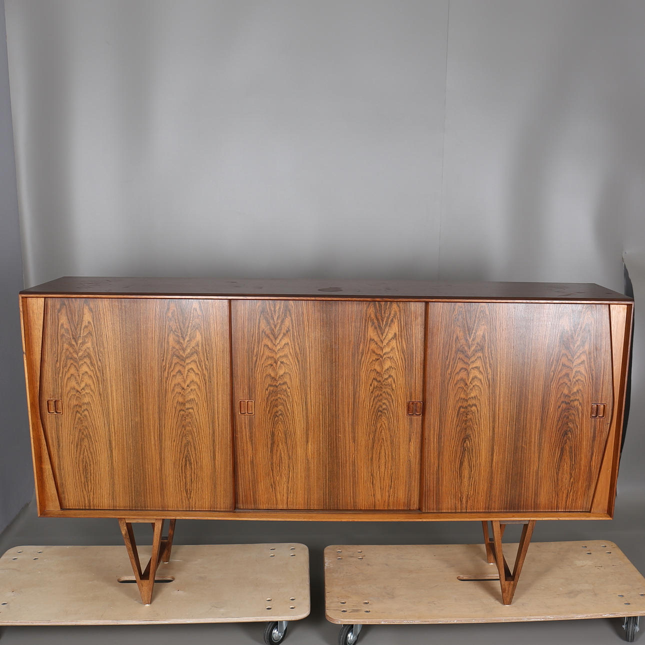 SIDEBOARD. Dansk design. 1950/60-tal.