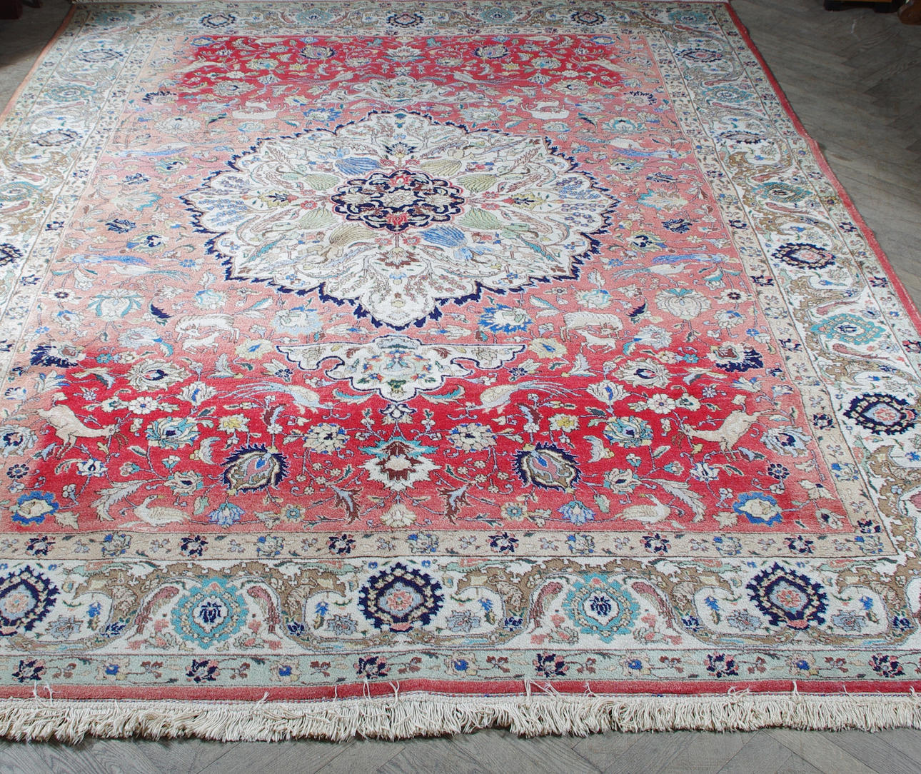 ORIENTMATTA, semiantik, 368 x 276 cm.