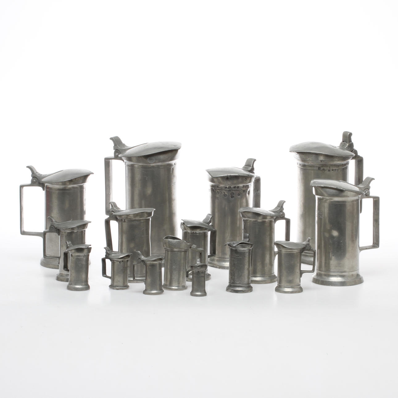 MÅTTENHETER, 16 st, tenn, Frankrike, 1800/1900-tal.