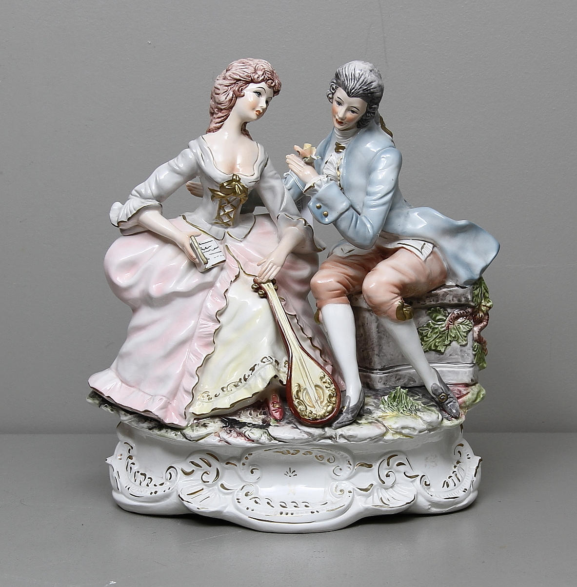 FIGURIN, porslin, rokokostil, 1900-tal.