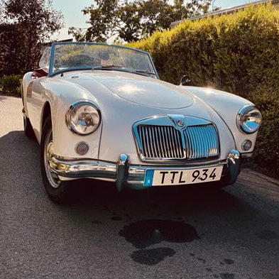 COCHE, 1958 MGA Roadster 1500.