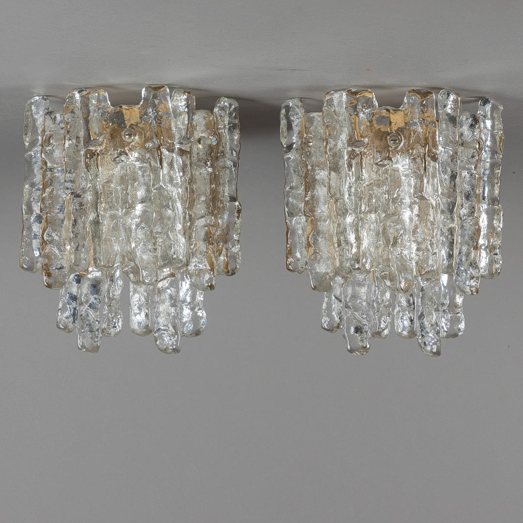 Kalmar Franken KG, 2 Wandlampen, Eisglas.